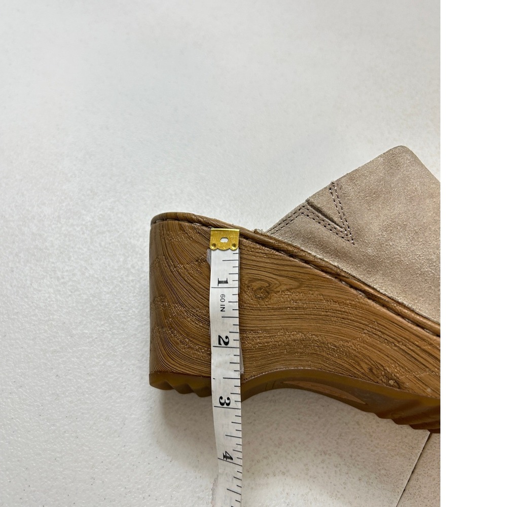Born Natalie Suede Wedge Clog Mules Tan Camel Size‎ 7M - Picture 9 of 9